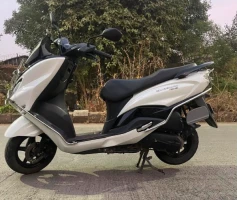 Suzuki Burgman Street 125