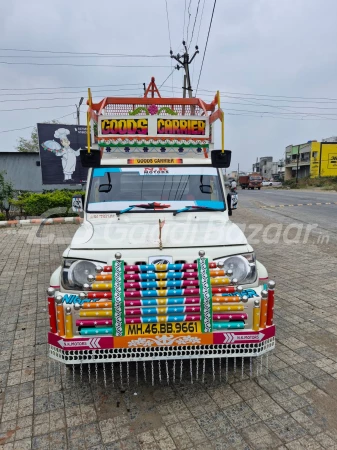 MAHINDRA Bolero Maxitruck Plus