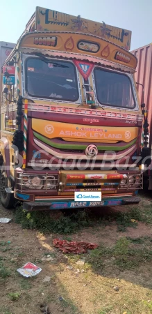 ASHOK LEYLAND 4825