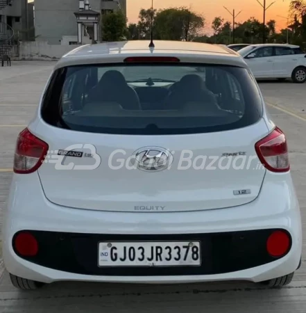 HYUNDAI GRAND I 10