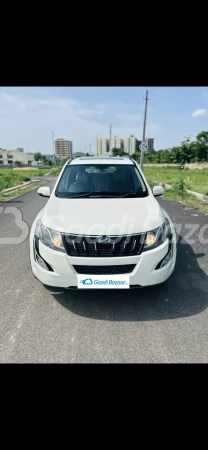 MAHINDRA XUV500