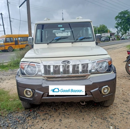 MAHINDRA BOLERO