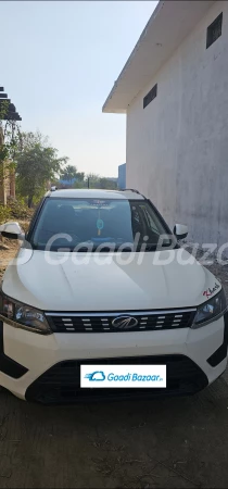 MAHINDRA XUV300