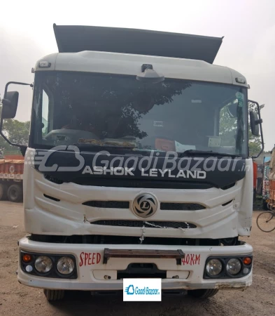 ASHOK LEYLAND 4825