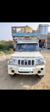 MAHINDRA Bolero Maxitruck Plus