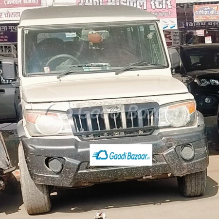 MAHINDRA BOLERO