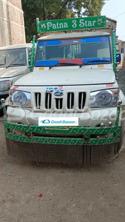 MAHINDRA Bolero Pik-Up