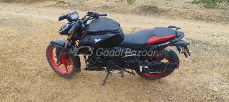 TVS Apache RTR 160 4V