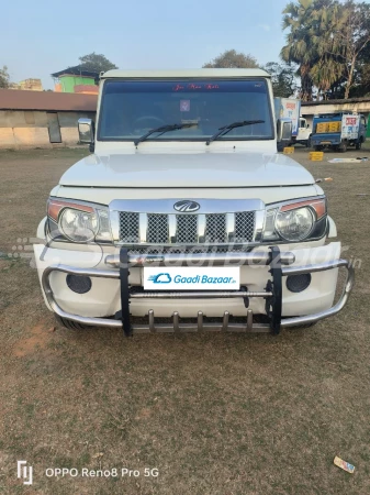 MAHINDRA Bolero Power+