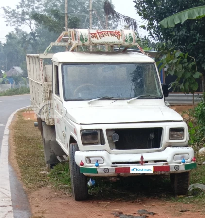 MAHINDRA Bolero Pik-Up