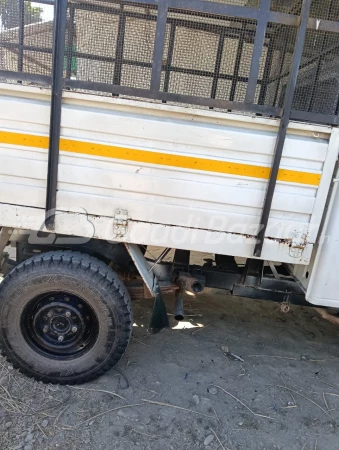 MAHINDRA Bolero Camper