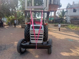 Tafe (massey Ferguson) Harvestrac 8060