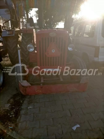 MAHINDRA 575 Di