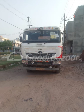 TATA MOTORS Signa 5525.S