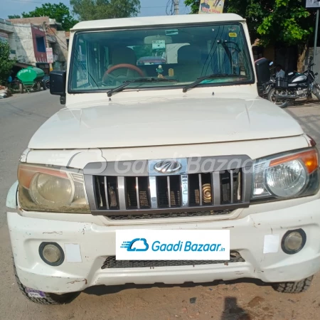 MAHINDRA Bolero Power+