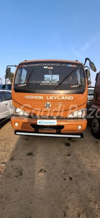 ASHOK LEYLAND BOSS 1215HB