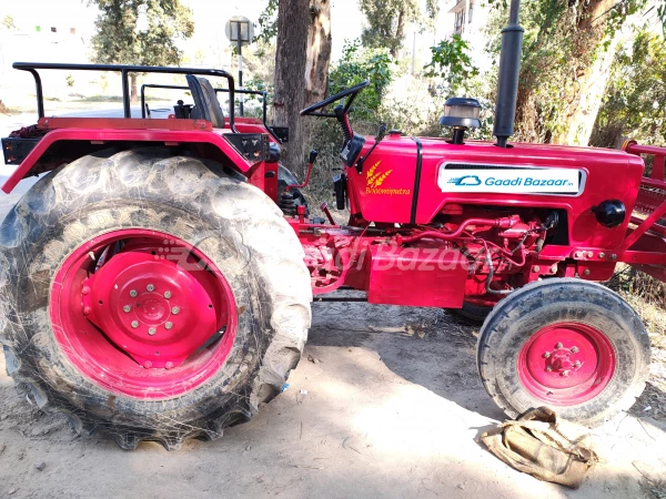 MAHINDRA 575 Di Xp Plus