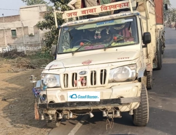 MAHINDRA Bolero Maxitruck Plus