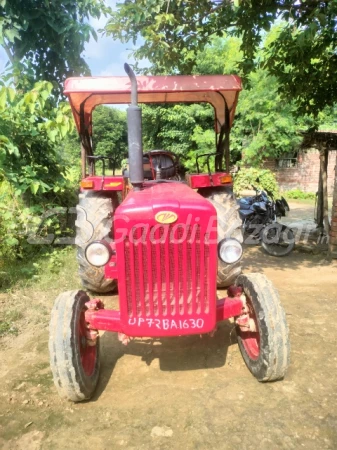 MAHINDRA 585 Di