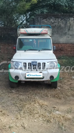 MAHINDRA Bolero Pik-Up