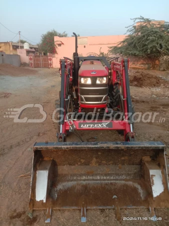 MAHINDRA 415 Di