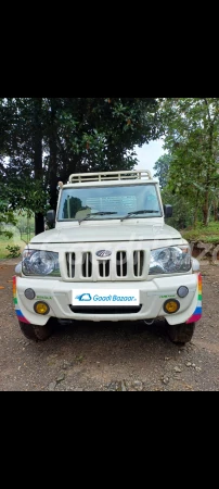 MAHINDRA Bolero Pik-Up