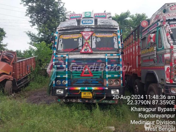 ASHOK LEYLAND AL 3118