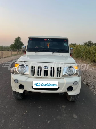 MAHINDRA Bolero Pik-Up