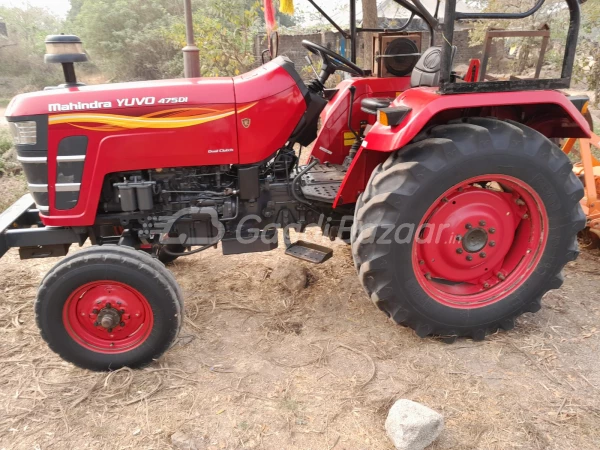 MAHINDRA Yuvo 475 Di