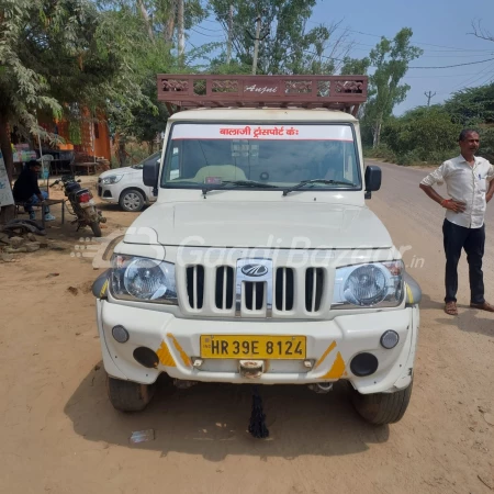 MAHINDRA Bolero Pik-Up