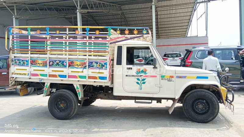 MAHINDRA BOLERO