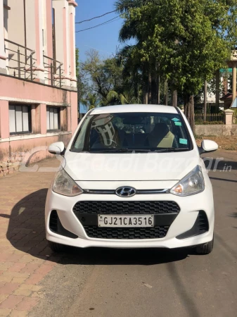 HYUNDAI GRAND I 10