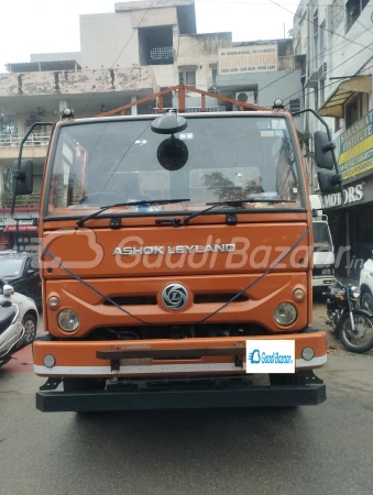 ASHOK LEYLAND BOSS 1215HB