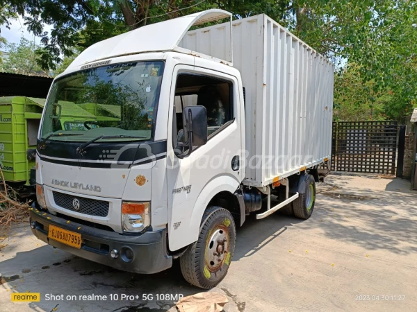 ASHOK LEYLAND AL PARTNER