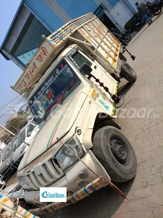 MAHINDRA Bolero Pik-Up