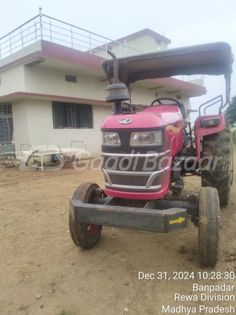 MAHINDRA Yuvo 275 Di