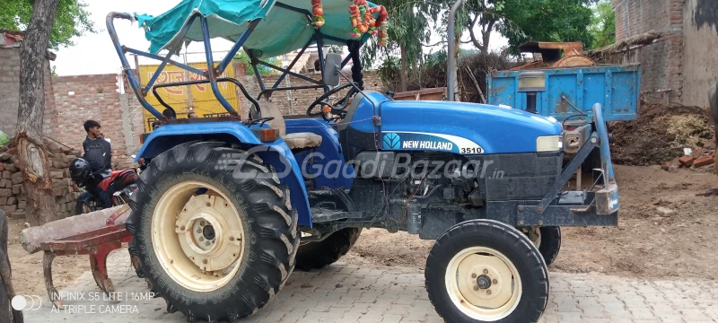 New Holland 3510