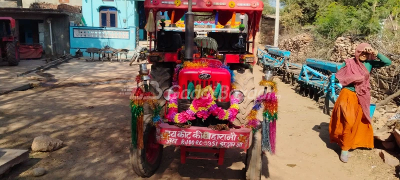 MAHINDRA 575 Di Xp Plus