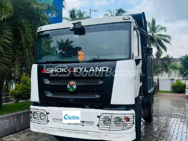 ASHOK LEYLAND U 2518 9S BGS (THD)