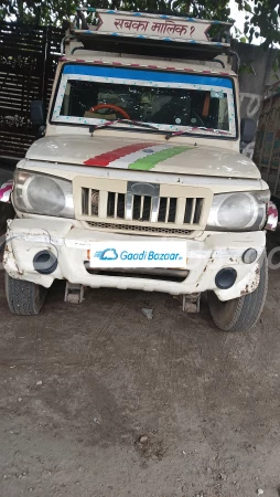 MAHINDRA BOLERO