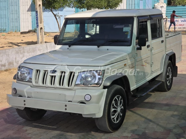 MAHINDRA Bolero Camper