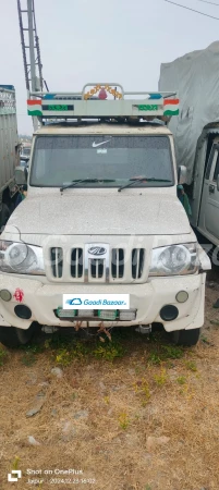 MAHINDRA Bolero Pik-Up