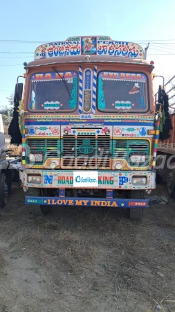 TATA MOTORS LPT 2818