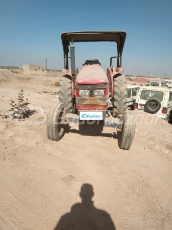 MAHINDRA Arjun 555 Di