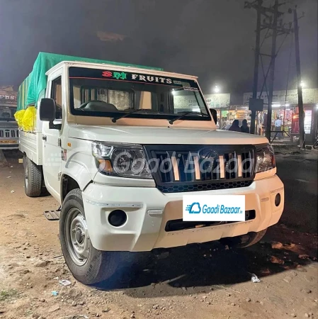 MAHINDRA Bolero Maxitruck Plus