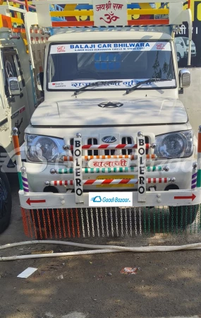 MAHINDRA Bolero Pik-Up