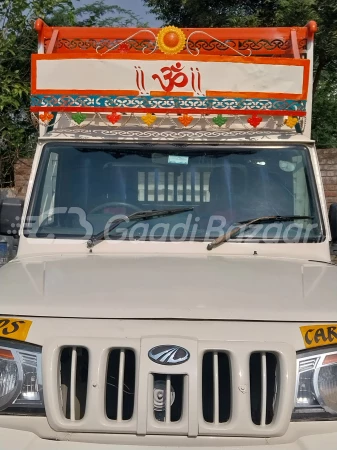 MAHINDRA Bolero Pik-Up