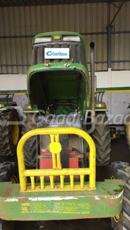 John Deere 5050 D