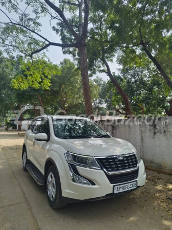 MAHINDRA XUV500