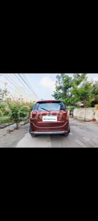 MAHINDRA XUV500